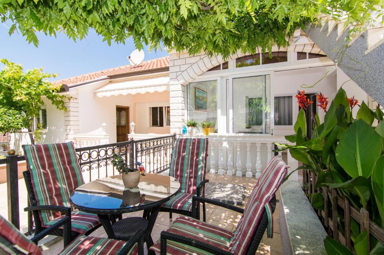 Apartmani Mlacic Donji Okrug  Exteriér fotografie
