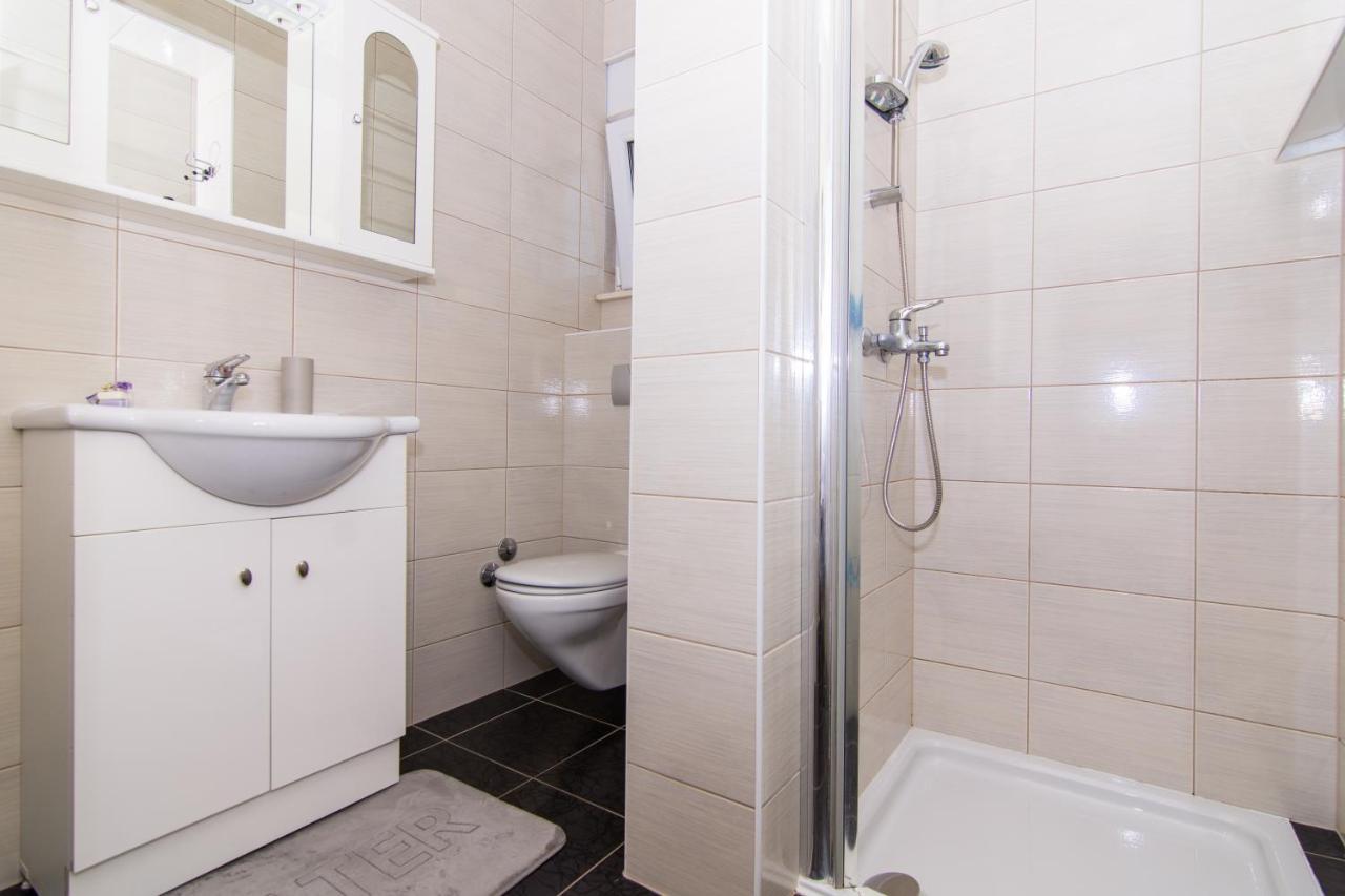 Apartmani Mlacic Donji Okrug  Exteriér fotografie